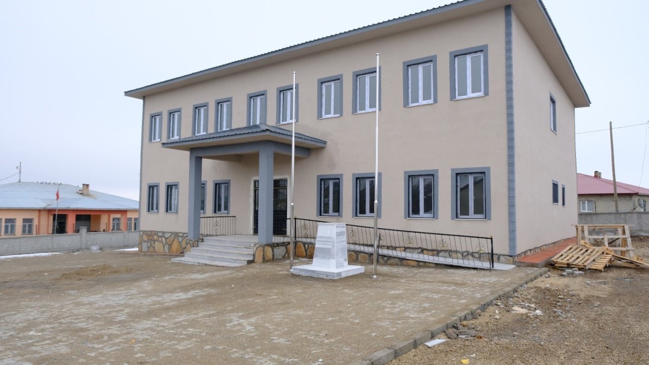 Ağrı’da köy öğrencileri için modern okul yapıldı