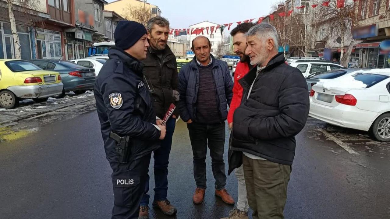Ardahan Polisi vatandaşı bilgilendiriyor