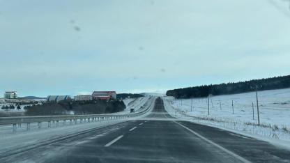 Ardahan'da yoğun kar ve tipi etkili oldu