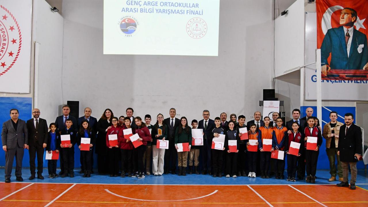 Bilgi yarışması finali büyük heyecana sahne oldu