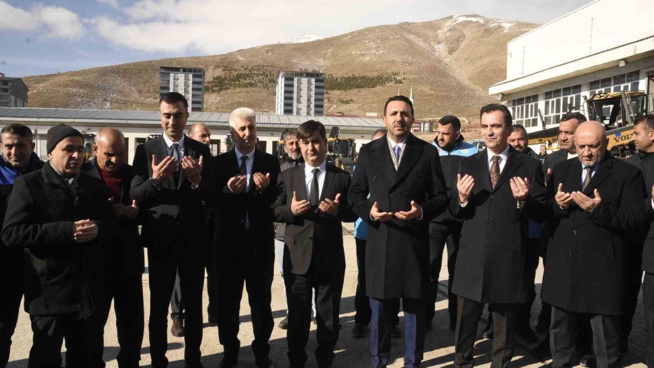 Bitlis’te karla mücadele toplantısı gerçekleştirildi