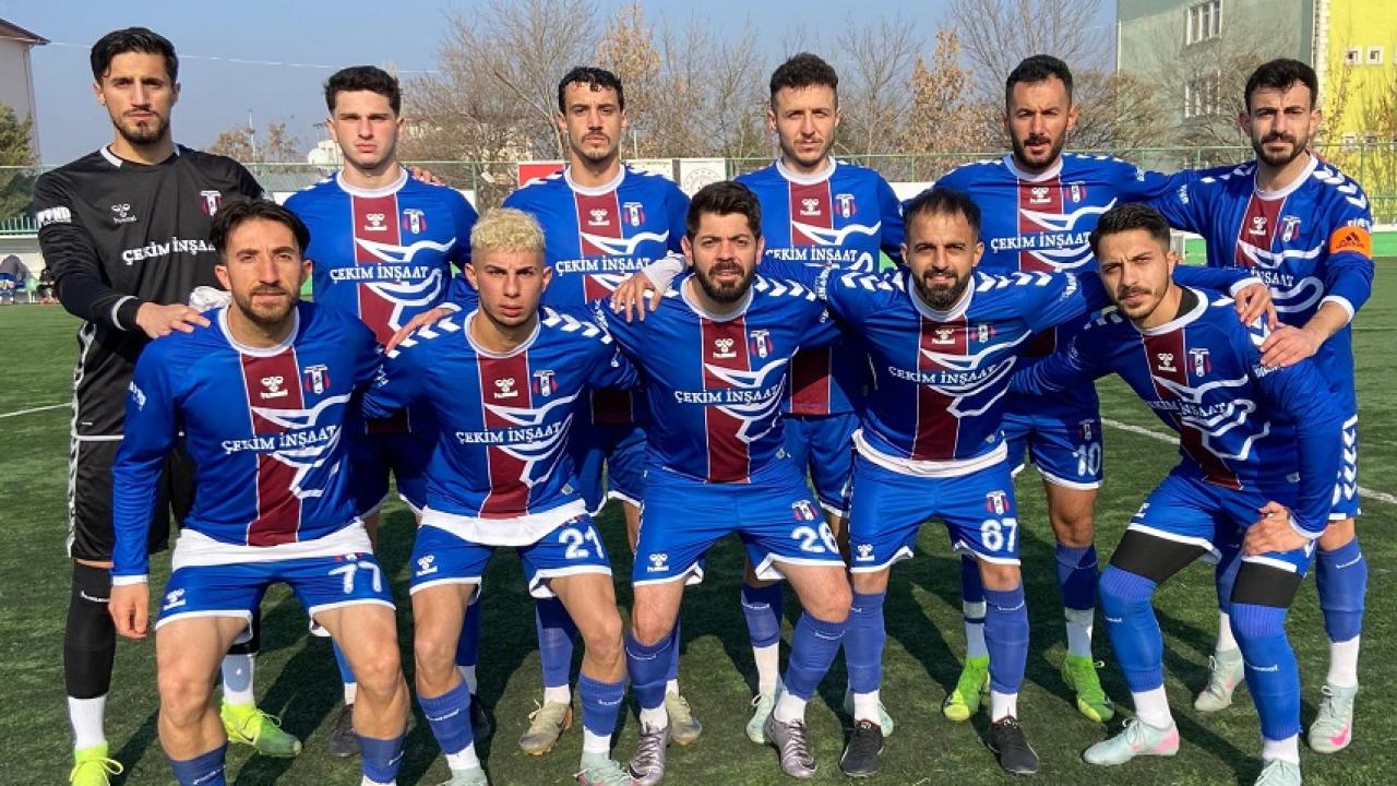 Boğalar, liderlik yolunda bir engeli daha aştı