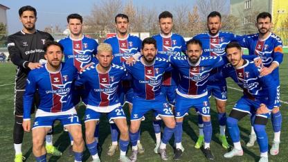 Boğalar, liderlik yolunda bir engeli daha aştı