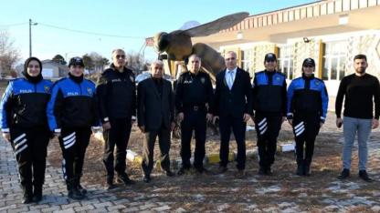 Emniyet Müdürü Tüzün’den Kafkas Arısı Merkezine ziyaret