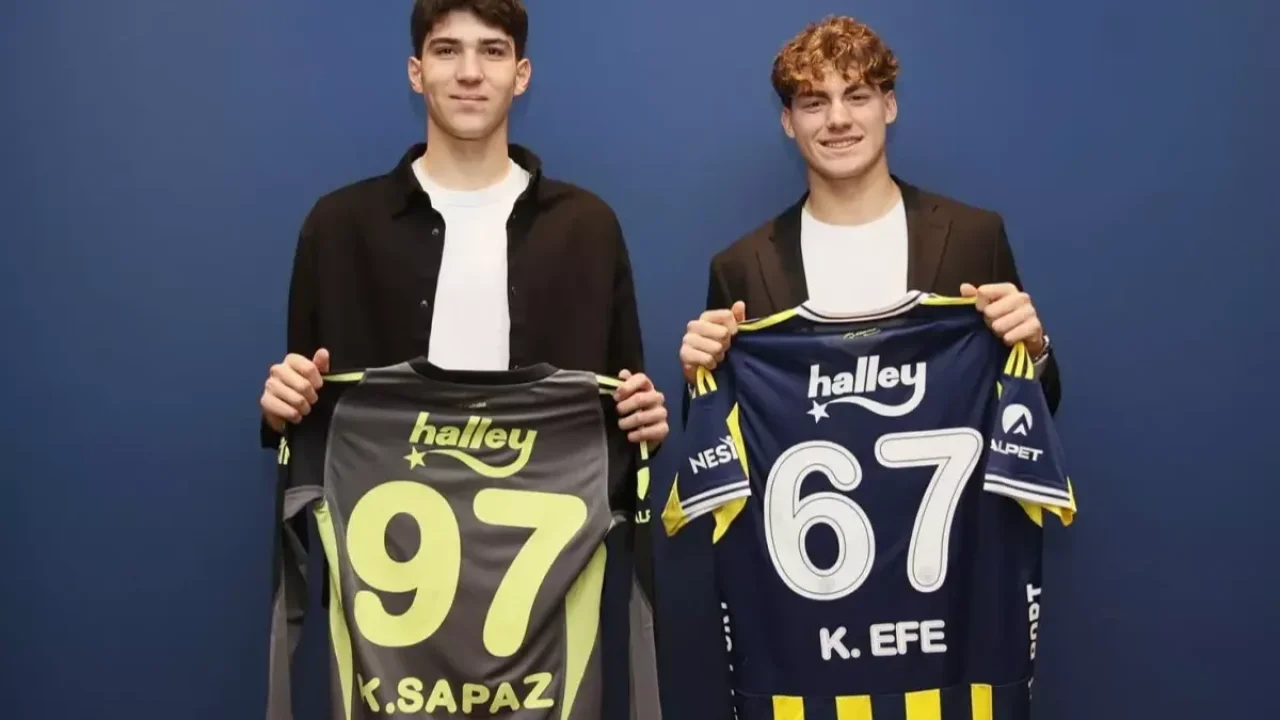 Fenerbahçe'de iki imza birden