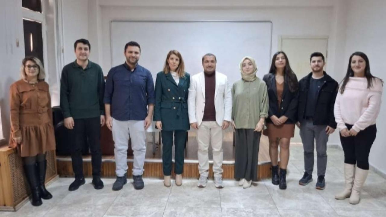 Gençler kariyer yolculuğuna hazırlanıyor