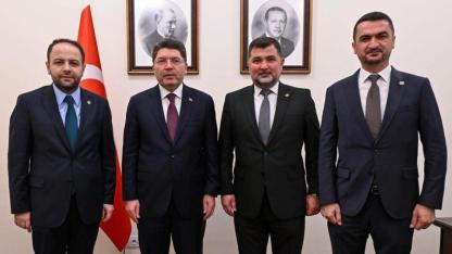 Koç, Adalet Sarayı projesini bakanla görüştü