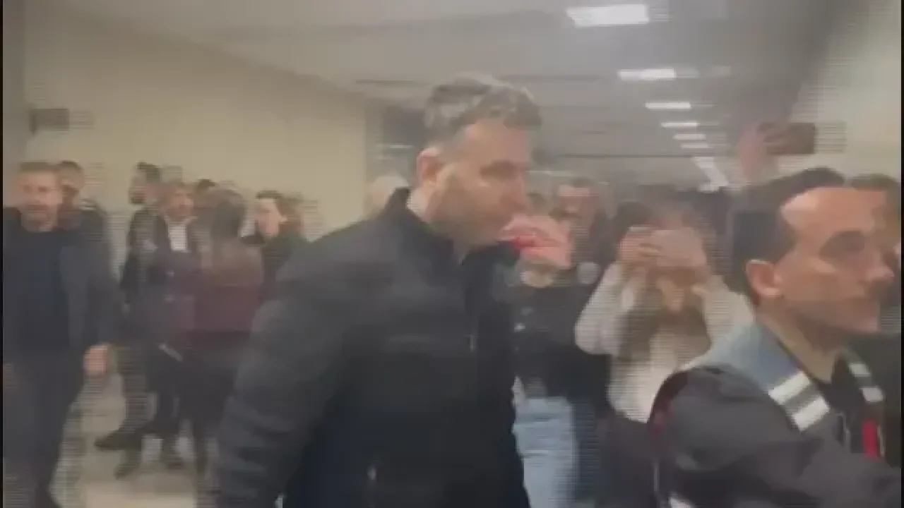 Mehmet Akif Ersoy&#039;dan ilk açıklama! Çok konuşulan iddialara bakın ne cevap verdi