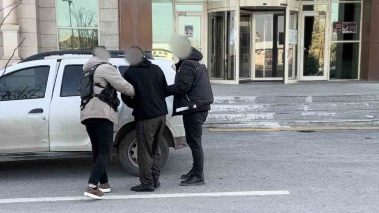 Otobüste uyuşturucu sevkiyatına Muş polisi engel oldu: 2 tutuklama