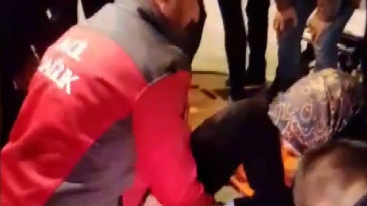 Otomobille çarpışan motosikletin sürücüsü yaralandı