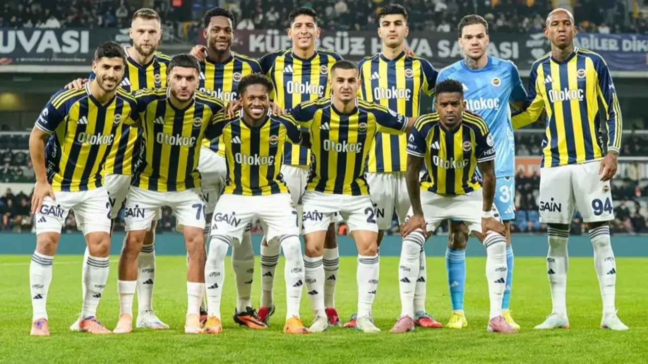 RAMS Başakşehir ile karşılaşan Fenerbahçe&#039;de sakatlık