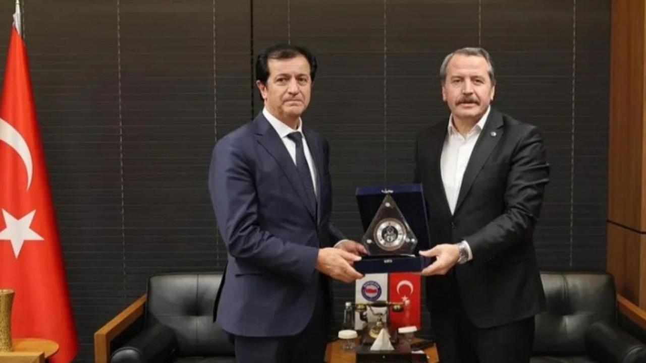 Rektör Emiroğlu, Memur-Sen’i ziyaret etti