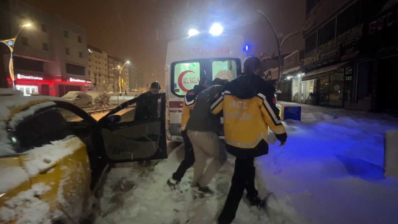 Yüksekova’da gece yarısı hayat kurtaran dikkat