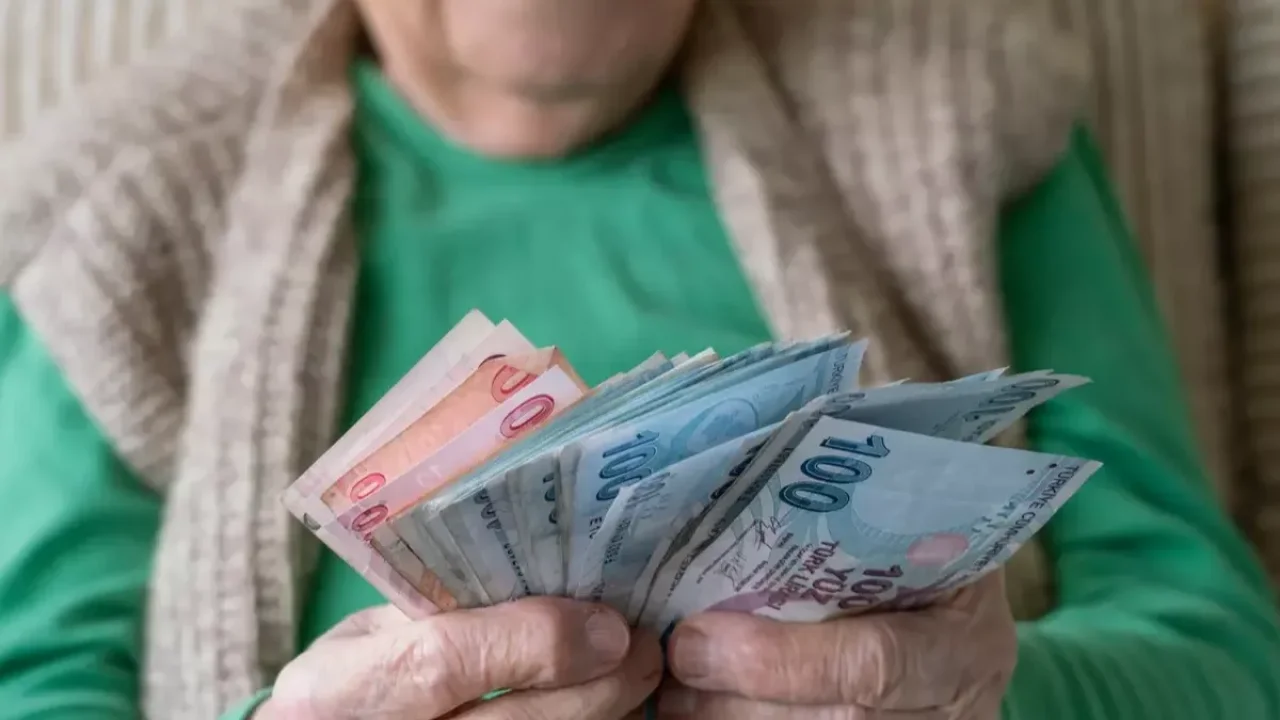 Yüzlerce kişinin emekliliği iptal edildi! Ödenen maaşlar geri istenecek