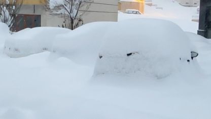 Yüksekova kara gömüldü: Kar kalınlığı yarım metreyi geçti
