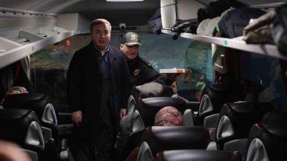 Vali Aydoğdu, yeni yıla polis uygulama noktasında girdi