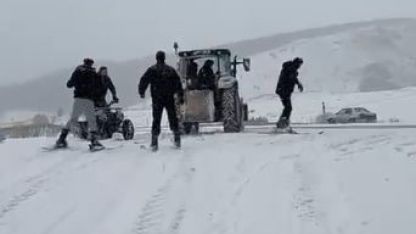 Kar yağışı sonra eğlenceli anlar