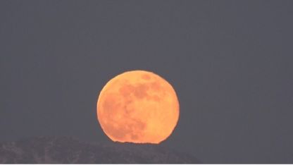 Van’da 2026’nın ilk gökyüzü şöleni: "Kurt Dolunayı" görsel şölen sundu