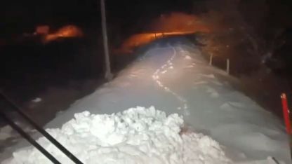 Elazığ’da kapanan 67 köy yolunu açma çalışmaları sürüyor