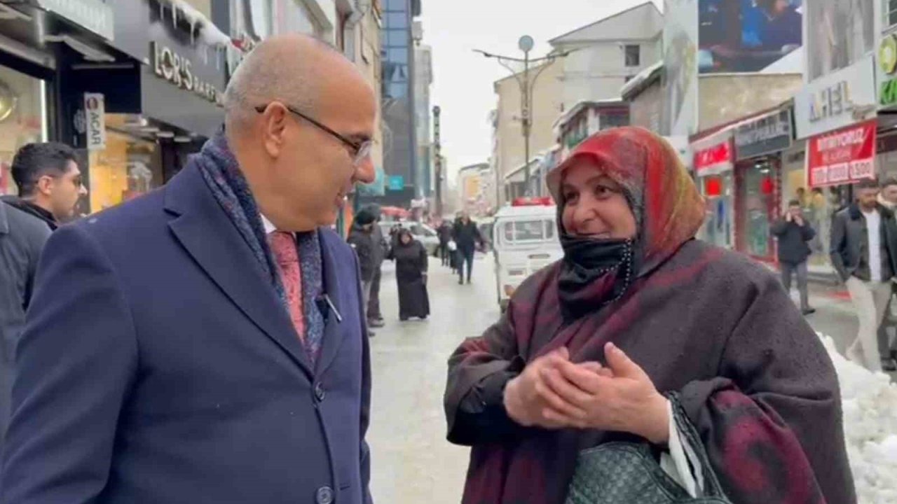 Ağrı’da Vali Koç’un vedasında duygusal anlar