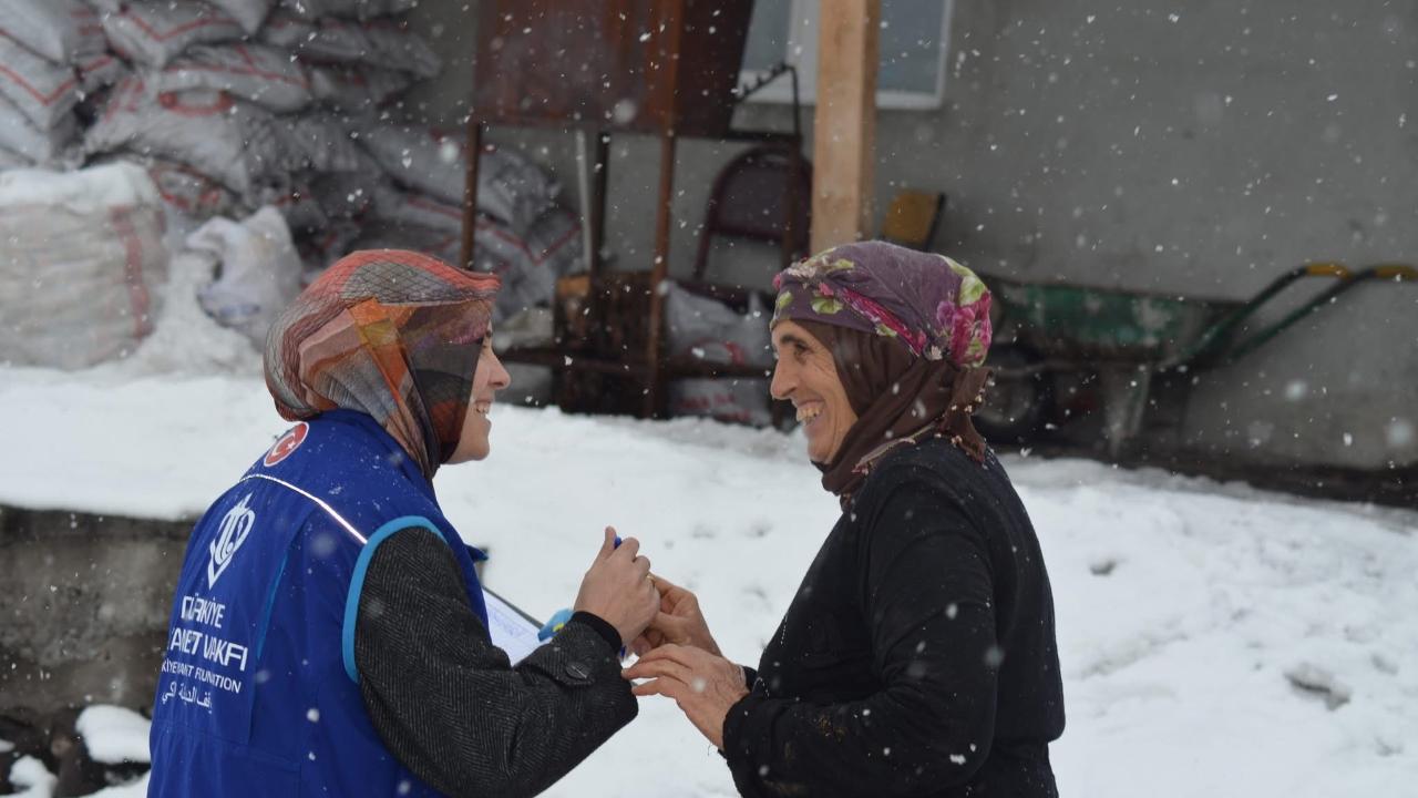 Ardahan İl Müftülüğünden İhtiyaç Sahibi Ailelere Kış Yardımı
