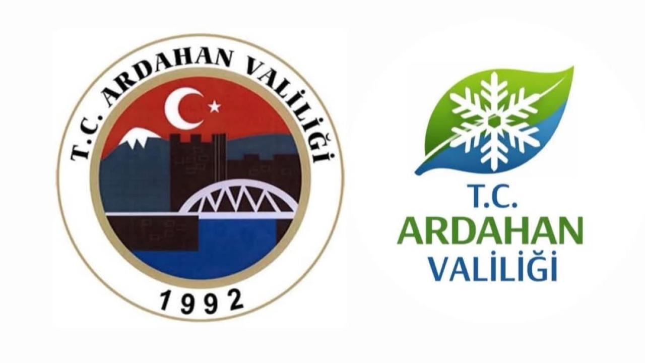 ARDAHAN VALİLİĞİ’NİN YENİ LOGOSU SINIFTA KALDI!