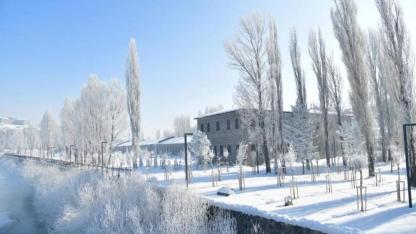 Azizeye Kışlası’nın ARÜ Güzel Sanatlar Fakültesine tahsisinden vaz mı geçildi?