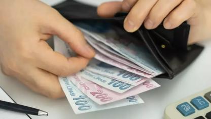 En düşük emekli maaşı 20 bin lira oluyor