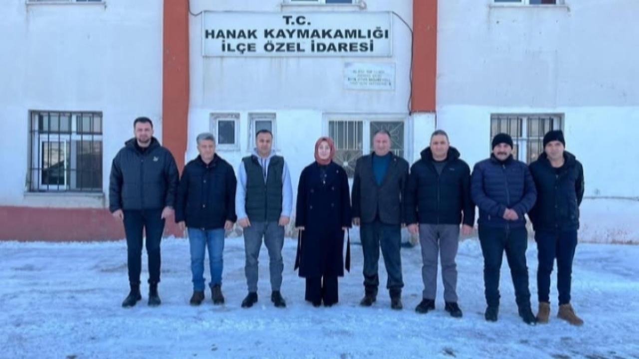 Hanak Kaymakamı Elif Meram'dan İlçe Özel İdare Şantiyesine ziyaret