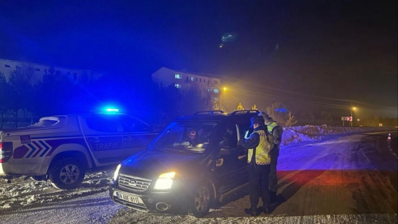 Jandarmadan kış mesaisi