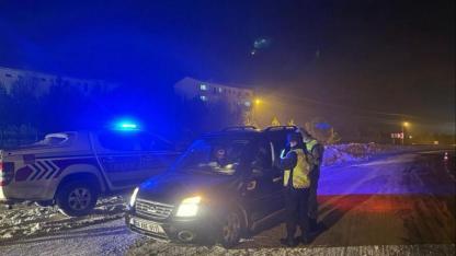 Jandarmadan kış mesaisi