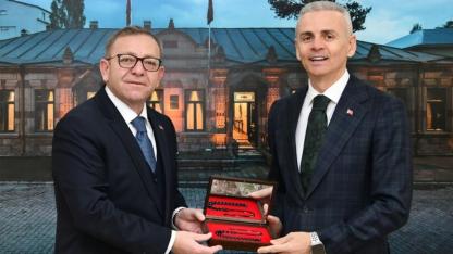 Kars ve Ardahan valileri buluştu: Bölgesel iş birliği konuları masaya yatırıldı