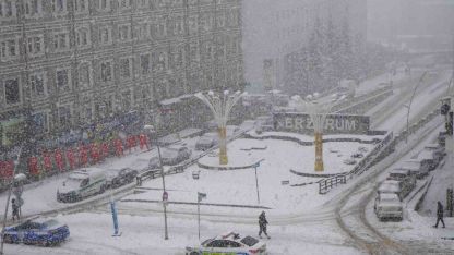 Erzurum’da kar sebebiyle 312 köyün yolu kapalı