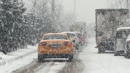 Yüksekova’da yoğun kar yağışı