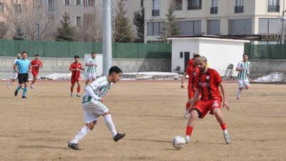 Kars 36 Spor: 2 Doğubayazıt Spor: 1