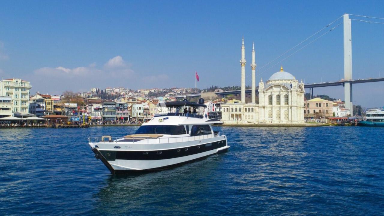Ada Yacht Sailing ile VIP Motoryat Kiralama Deneyimi