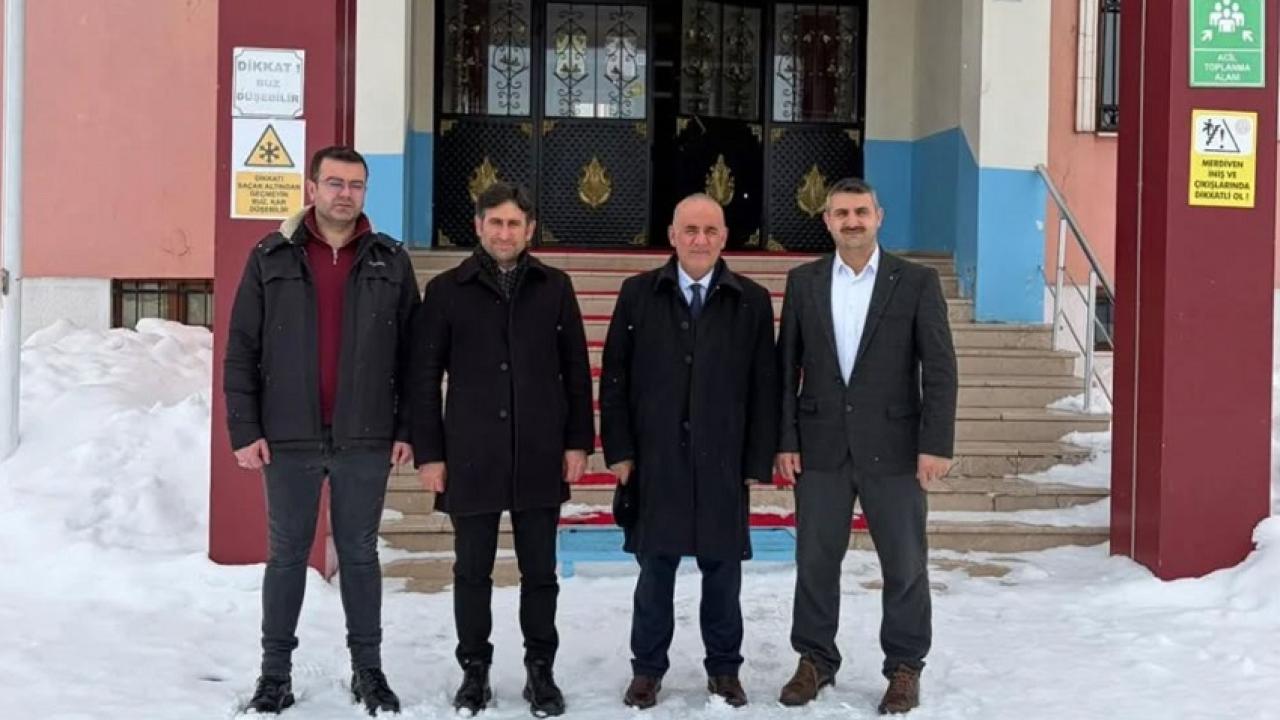 Ak Parti Göle Teşkilatı eğitim sorunlarına el attı