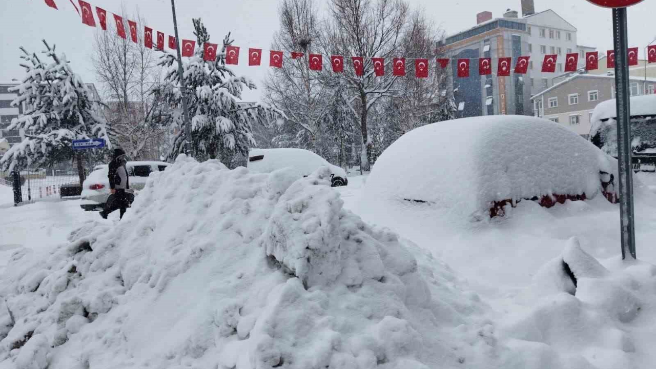 Ardahan’da 132 köy yolu ulaşıma kapandı
