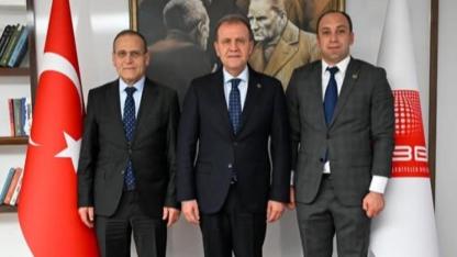 Başkan Dündar, Posof'un taleplerini Vahap Seçer'e iletti