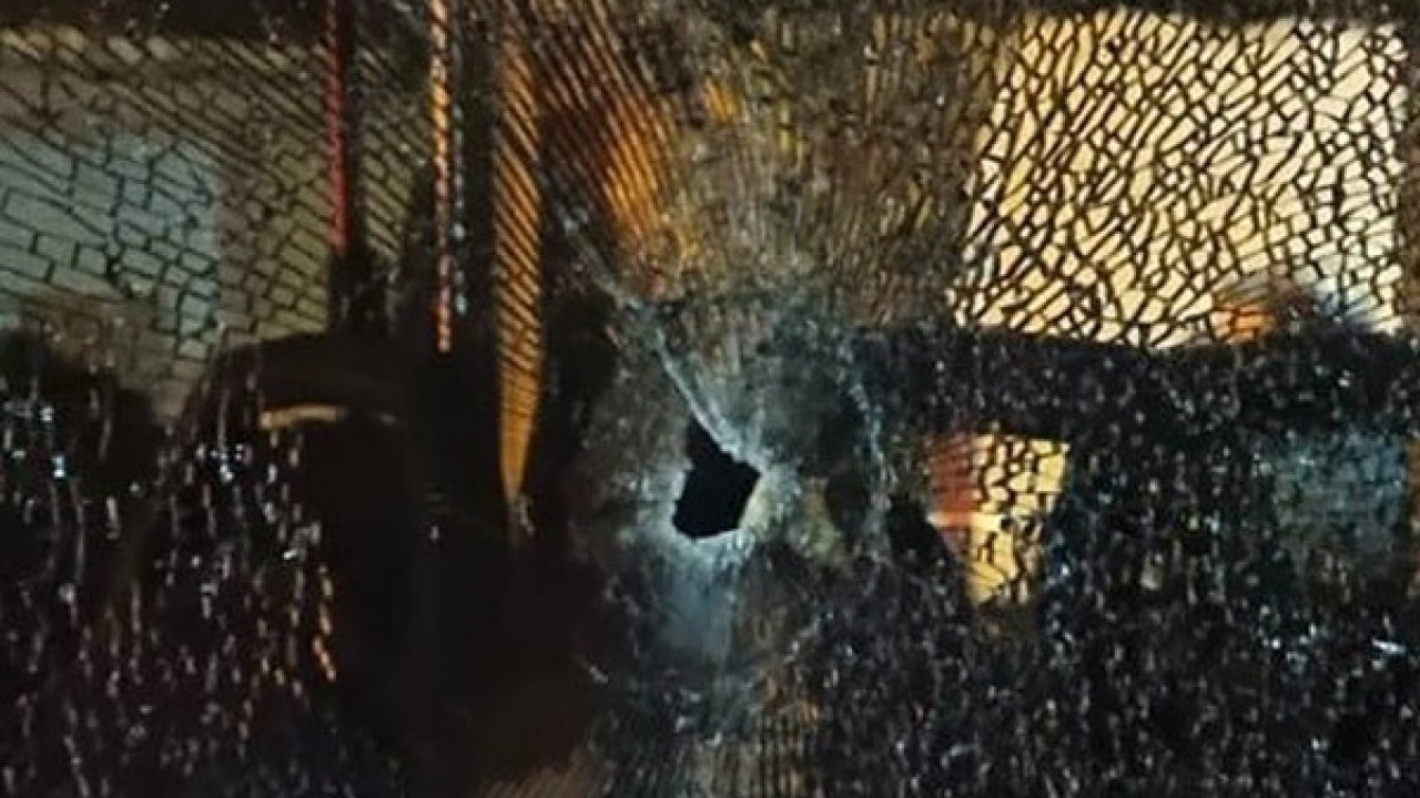 Belediye otobüsü şoförüne ateş açan uzman çavuşa "öldürmeye teşebbüs" davası