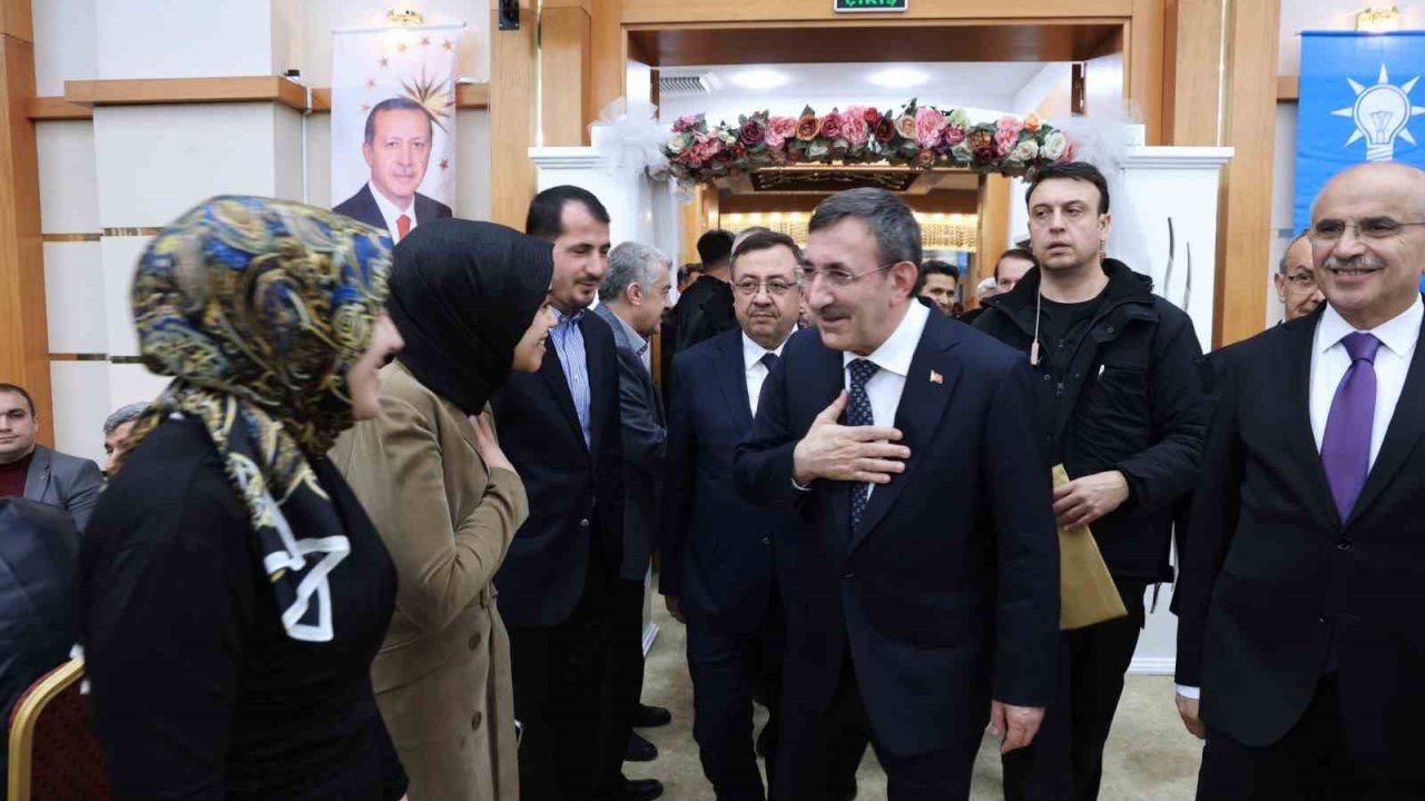 Cumhurbaşkanı Yardımcısı Yılmaz: "Sami Er Başkanımız büyük projelere cesaretle öncülük etmiş"