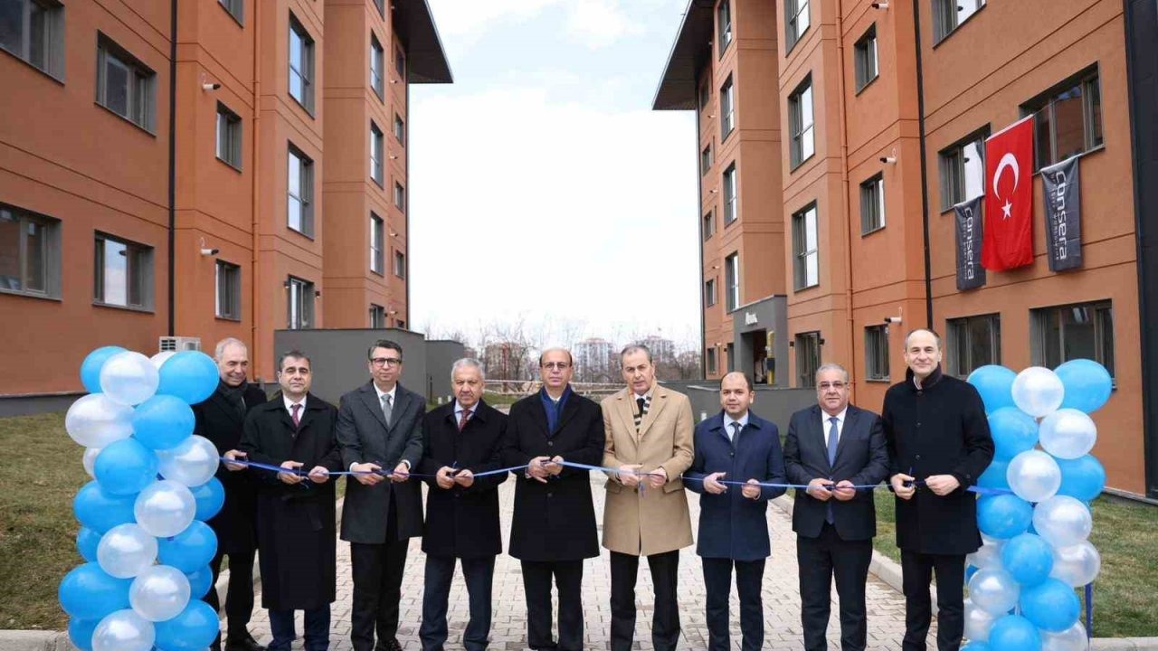 İş Bankası Malatya lojmanları sahiplerine teslim edildi