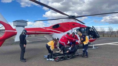 Bingöl’de helikopter ambulans diyaliz hastası havalandı