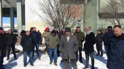 Kars’ta vatandaşların taş ocağı tepkisi