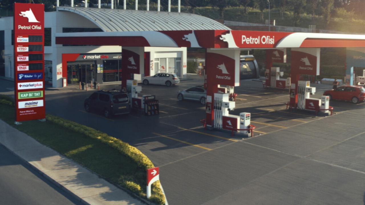 Akaryakıta yeni zam! Bir psikolojik sınır daha aşılıyor