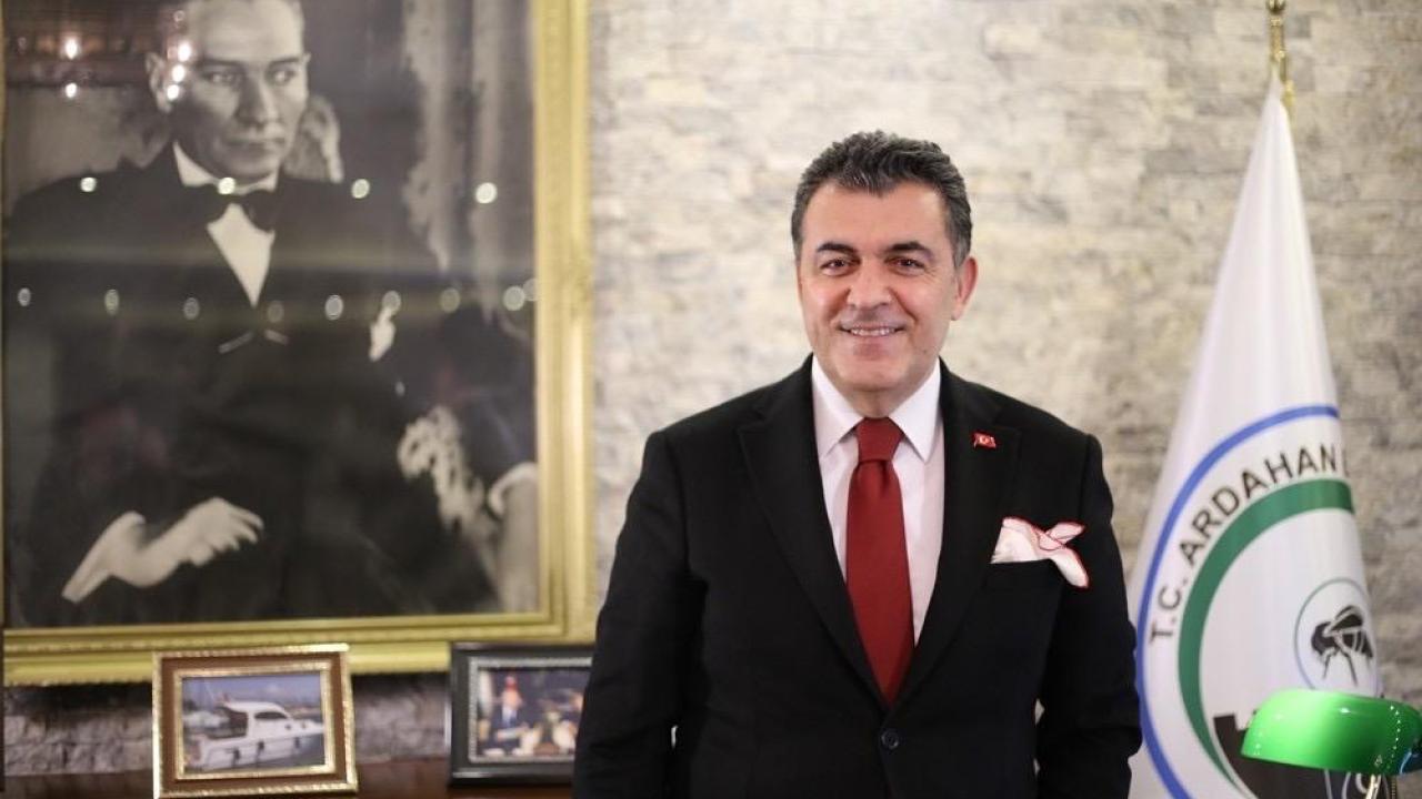 Başkan Demir’den İstiklal Marşı’nın Kabulü ve Mehmet Akif Ersoy’u Anma Mesajı