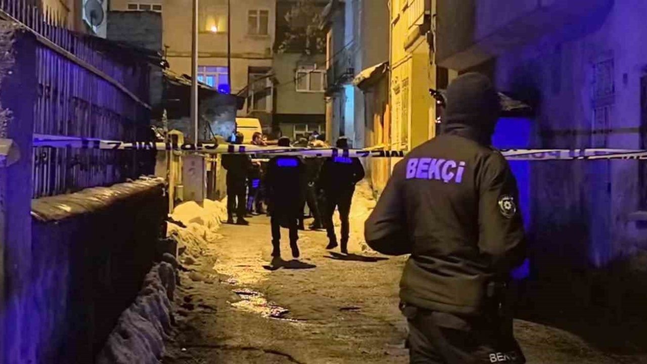 Erzurum’da şüpheli ölüm: Boğazından bıçaklanmış halde bulundu