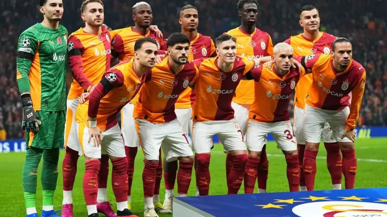 Galatasaray'ın rakibi Liverpool'u dağıttılar