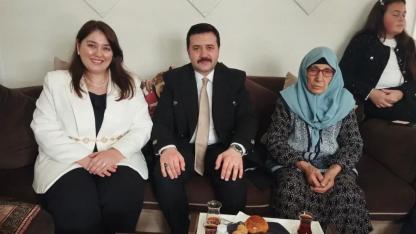 Göle’de Şehit Ailelerine Bayram Ziyareti