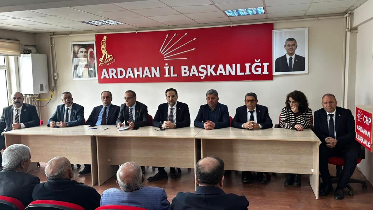 İncesu’dan Bayramlaşmada Net Mesaj: “Birlik İçinde Mücadele Edeceğiz”